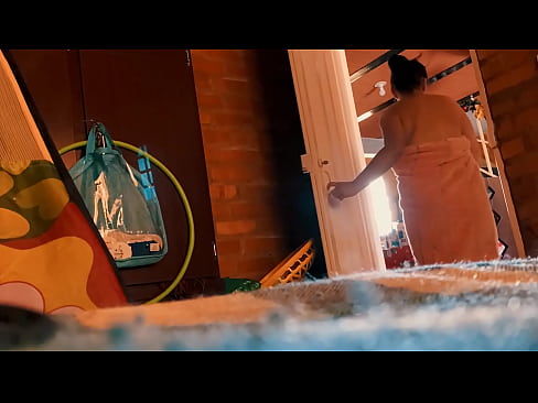 ❤️ 삼촌은 나를 따라 샤워를 하고 내가 샤워를 하는 동안 섹스를 한다. ❤ 홈메이드 포르노 포르노에서 ko.pornoboden.ru ﹏